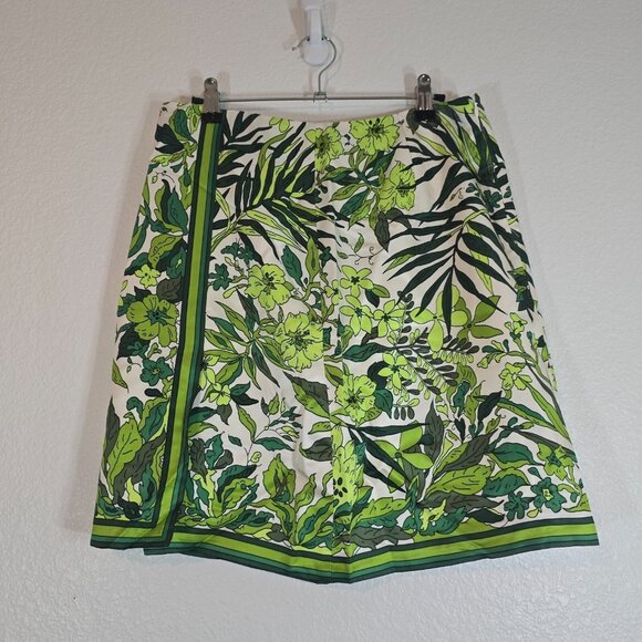 J.CREW Dresses & Skirts - J Crew Mini Skirt Women Size 6 100% Silk Zip Lined Green Floral Preppy Tropical